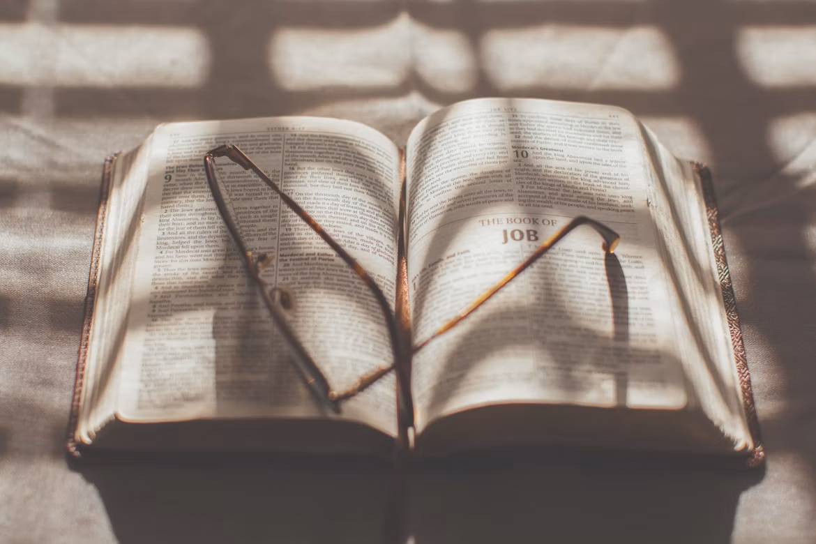 bookofJobphoto